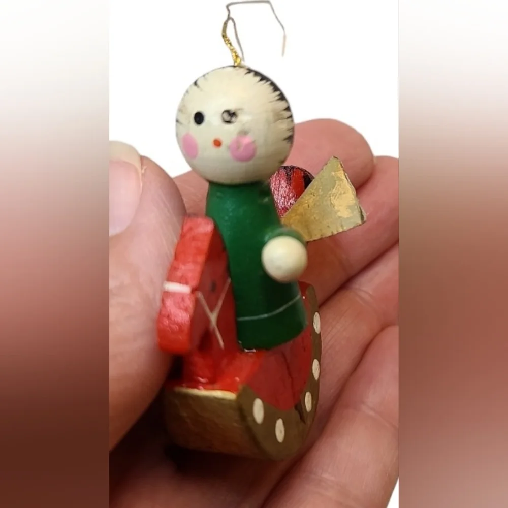 lot of 6 Vintage Wooden Christmas Ornaments 6 Angels 2.5 inches
